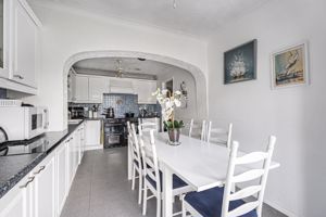 Photo 33- click for photo gallery